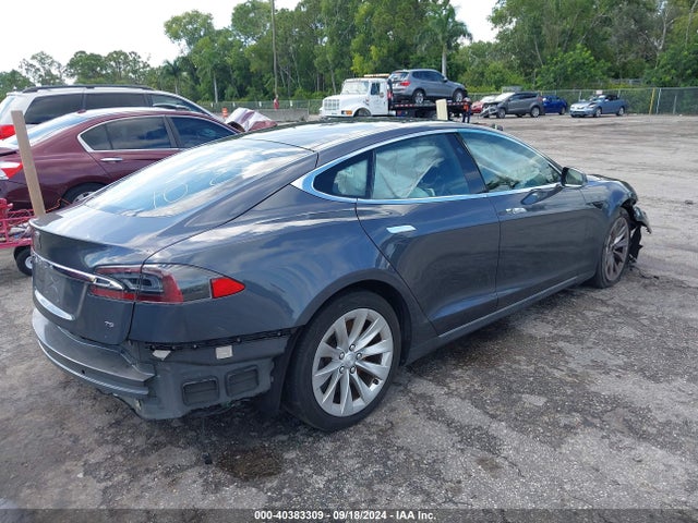 2017 TESLA MODEL S 5YJSA1E15HF188850 Photo 3