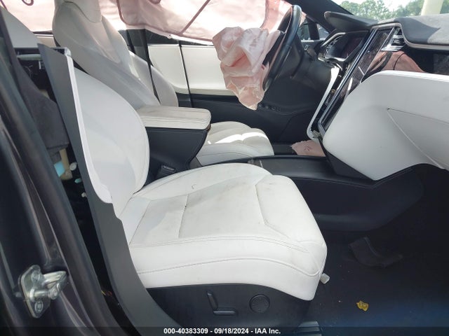 2017 TESLA MODEL S 5YJSA1E15HF188850 Photo 4