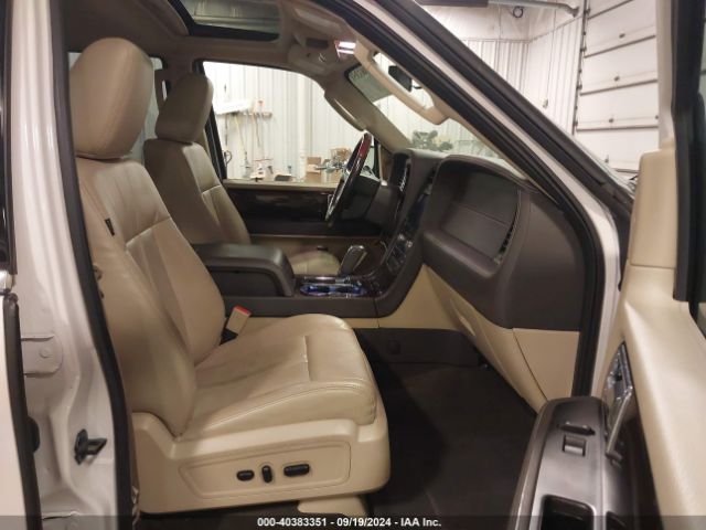 5LMJJ3JT5FEJ04998 Lincoln NAVIGATOR L