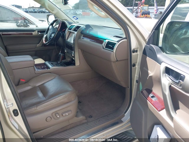 Lexus 460 2016 JTJBM7FX5G5132241 Image 5