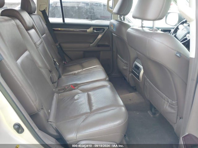 Lexus 460 2016 JTJBM7FX5G5132241 Image 8