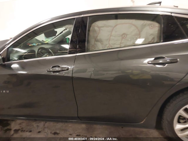 Chevrolet MALIBU LT 2018 1G1ZD5STXJF143447 Image 14