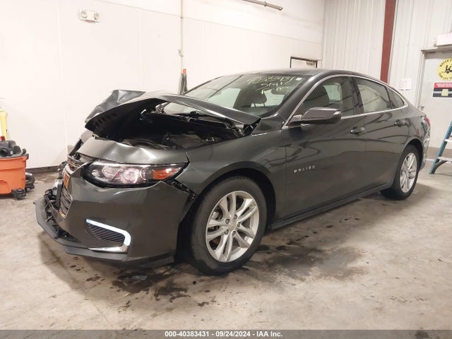 Chevrolet MALIBU LT 2018 1G1ZD5STXJF143447 Image 2