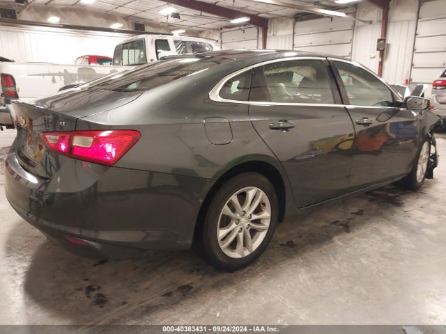 Chevrolet MALIBU LT 2018 1G1ZD5STXJF143447 Image 4
