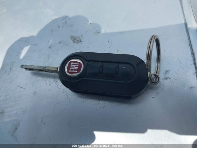 2015 FIAT 500L ZFBCFADH9FZ031787 Photo 10