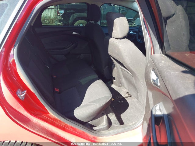 Ford FOCUS SE 2016 1FADP3K26GL221534 Image 8
