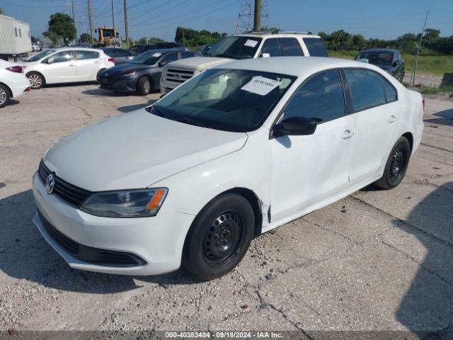 3VW2K7AJ2EM292125 Volkswagen Jetta 2.0l S