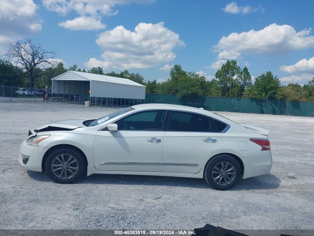 Nissan Altima 2.5 S 2015 1N4AL3AP5FC484799 Image 13