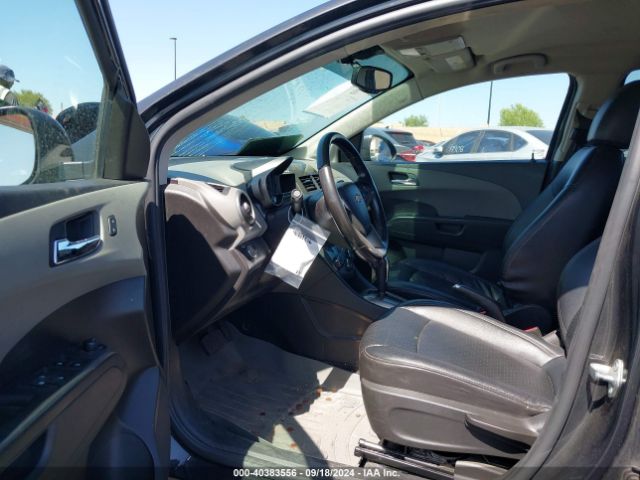1G1JE6SB2F4106886 Chevrolet Sonic Ltz Auto