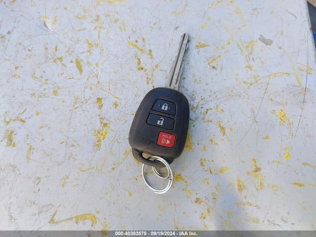 5TDBZRFHXHS475664 Toyota Highlander Le