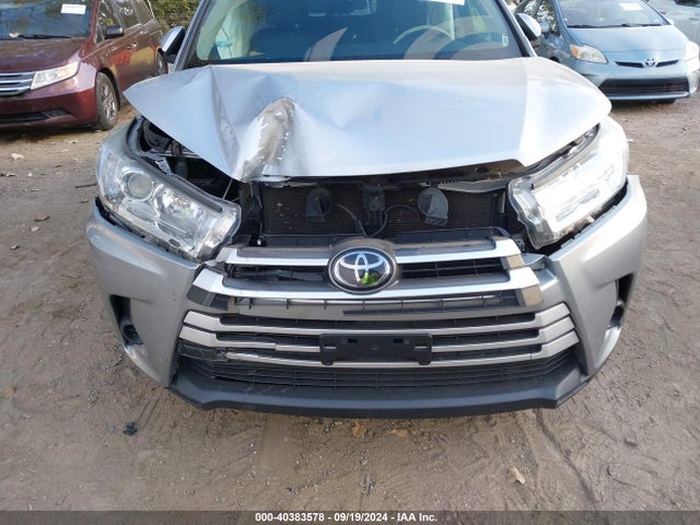 5TDBZRFHXHS475664 Toyota Highlander Le