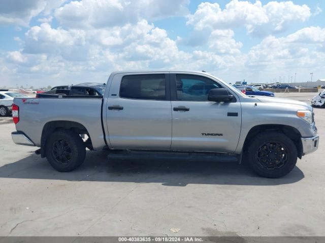 5TFEW5F12HX219093 Toyota Tundra Sr5 5.7l V8
