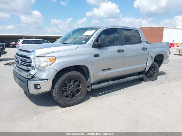 5TFEW5F12HX219093 Toyota Tundra Sr5 5.7l V8