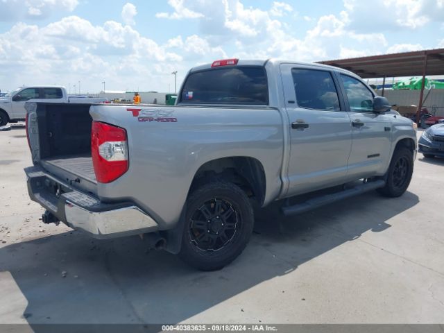 5TFEW5F12HX219093 Toyota Tundra Sr5 5.7l V8