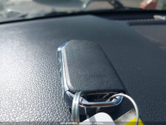 5XXG14J26MG046858 KIA K5 LXS