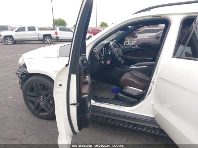 4JGDF7EE4FA572121 Mercedes-Benz Gl 63 Amg 4matic