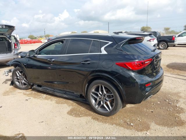 SJKCH5CP5HA032926 Infiniti Qx30 Premium