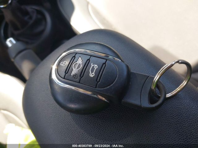 WMWXU1C56H2E19132 Mini Hardtop Cooper