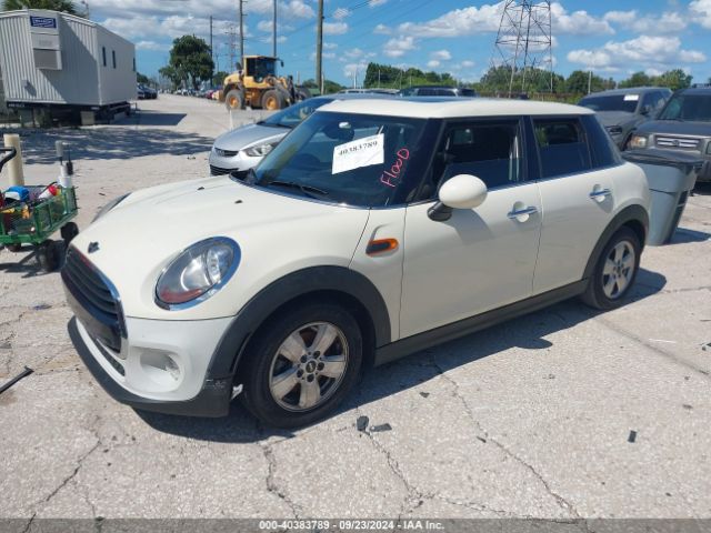 WMWXU1C56H2E19132 Mini Hardtop Cooper