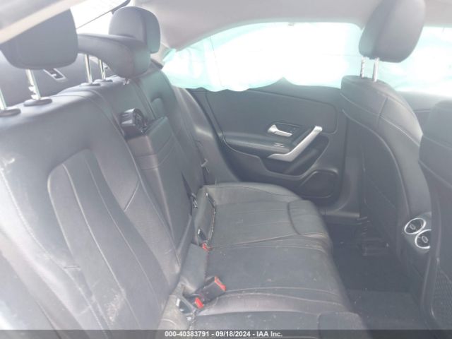 WDD3G4EB7KW028491 Mercedes-Benz A 220