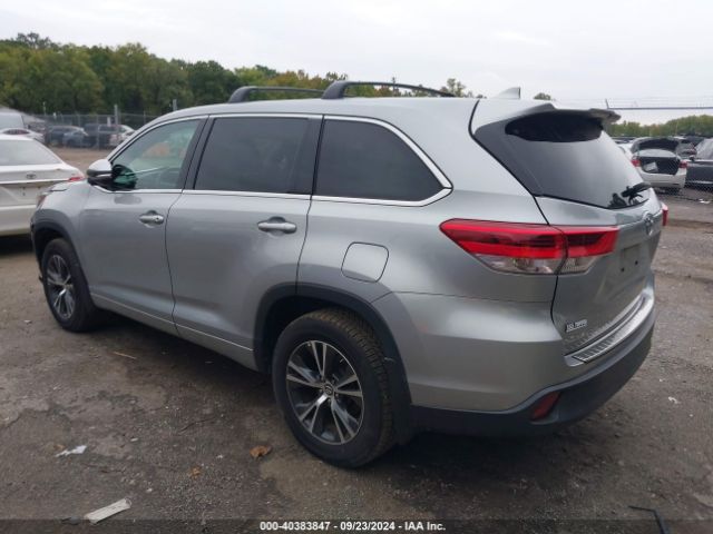 5TDBZRFH0HS418065 Toyota Highlander Le Plus