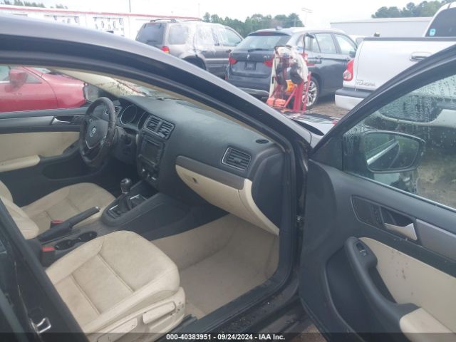 3VW3A7AJ6FM230901 Volkswagen Jetta 2.0l Tdi Se