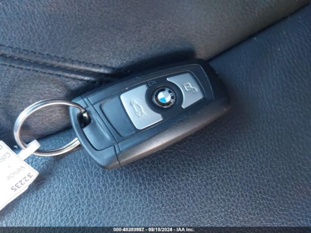 WBA3B3C57FF548161 BMW 328i Xdrive