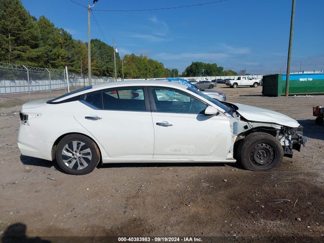 1N4BL4BV6NN364066 Nissan Altima S Fwd
