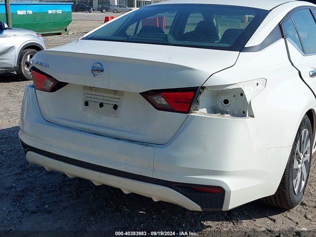 1N4BL4BV6NN364066 Nissan Altima S Fwd