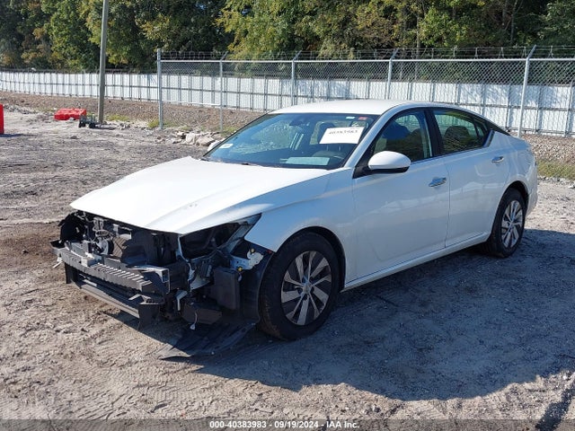 1N4BL4BV6NN364066 Nissan Altima S Fwd