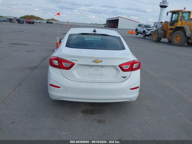 Chevrolet Cruze Ls Auto 2018 1G1BC5SM7J7120716 Image 16