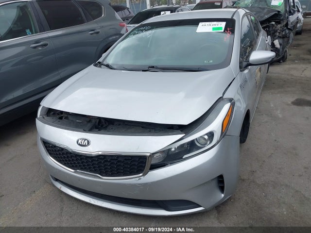 KIA FORTE LX 2018 3KPFL4A70JE255664 Image 11