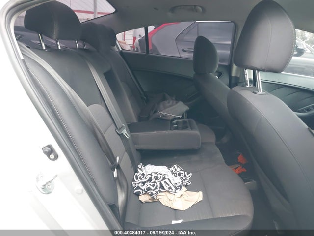 KIA FORTE LX 2018 3KPFL4A70JE255664 Image 8
