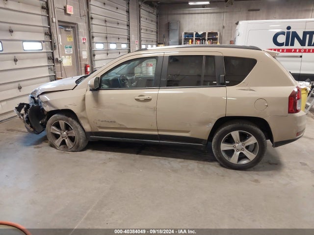 1C4NJCEB2HD141249 Jeep Compass High Altitude Fwd