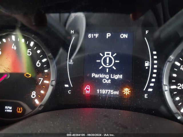 ZACCJBAB4HPF37501 Jeep Renegade Sport 4x4
