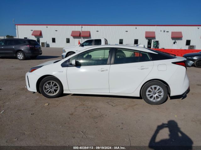 JTDKARFU4L3109083 Toyota Prius Le
