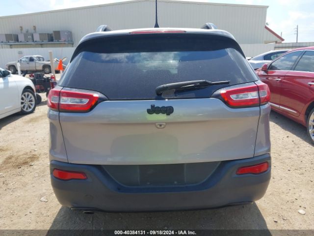 1C4PJLCB4JD542349 Jeep Cherokee Latitude Fwd
