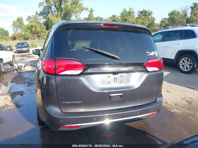 Chrysler Pacifica Touring L Plus 2020 2C4RC1EG4LR110800 Image 16