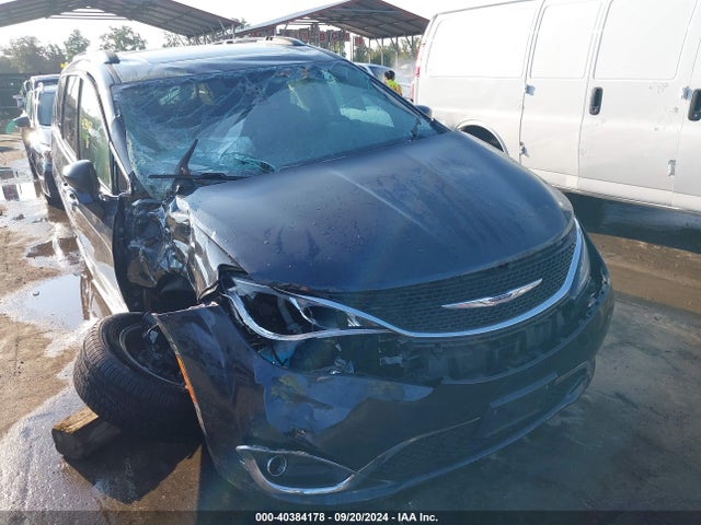 2C4RC1EG4LR110800 Chrysler Pacifica Touring L Plus