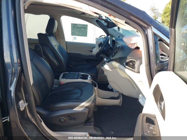 2C4RC1EG4LR110800 Chrysler Pacifica Touring L Plus