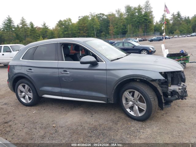 WA1BNAFY6K2068530 Audi Q5 45 Premium