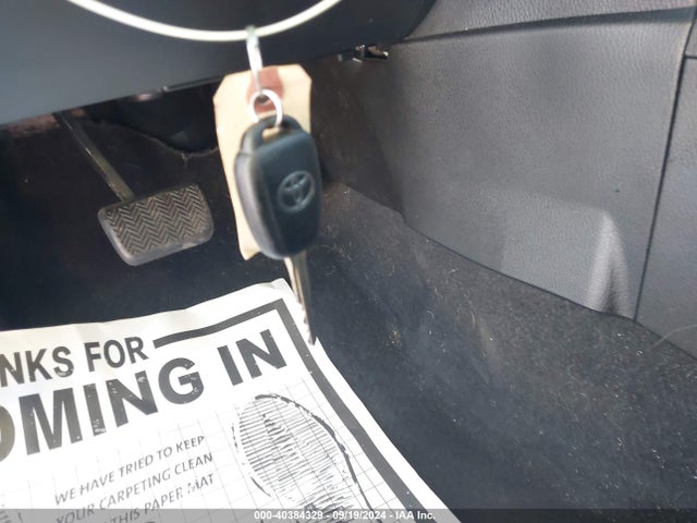 Toyota COROLLA LE 2017 5YFBURHE9HP692780 Image 11