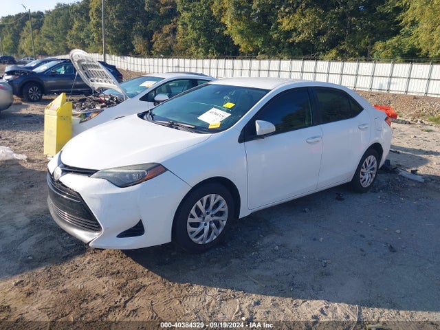 Toyota COROLLA LE 2017 5YFBURHE9HP692780 Image 2