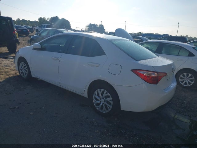 Toyota COROLLA LE 2017 5YFBURHE9HP692780 Image 3