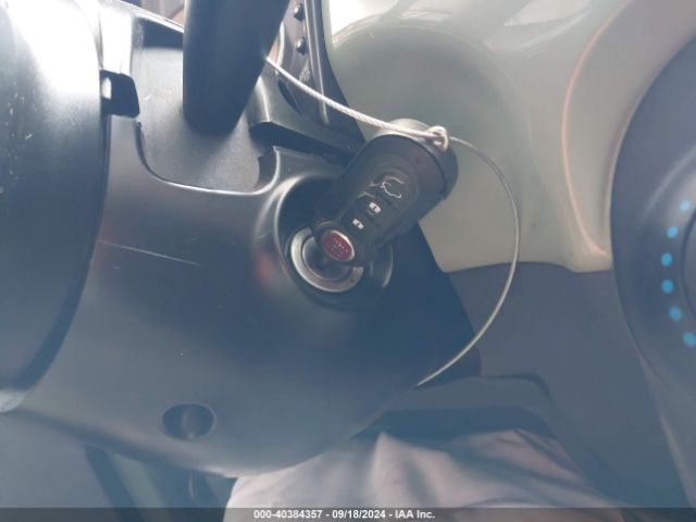 2013 FIAT 500 3C3CFFARXDT673760 Photo 10