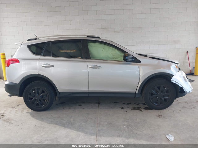 Toyota RAV4 LE 2014 JTMBFREV2ED050026 Image 13