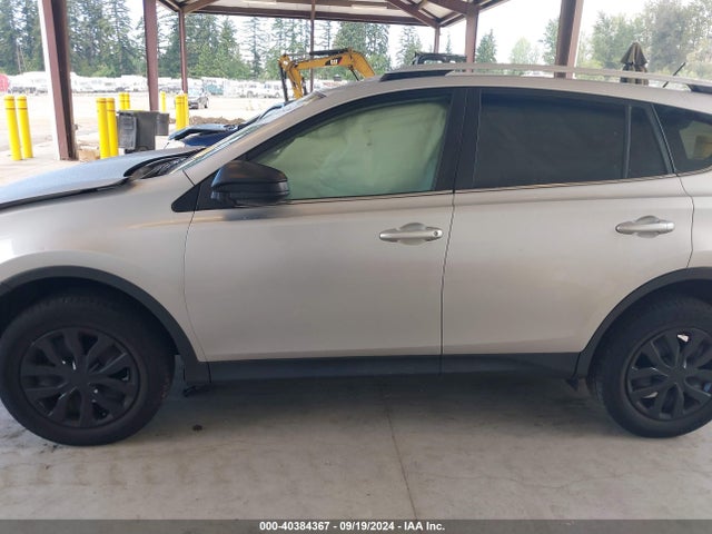 Toyota RAV4 LE 2014 JTMBFREV2ED050026 Image 14