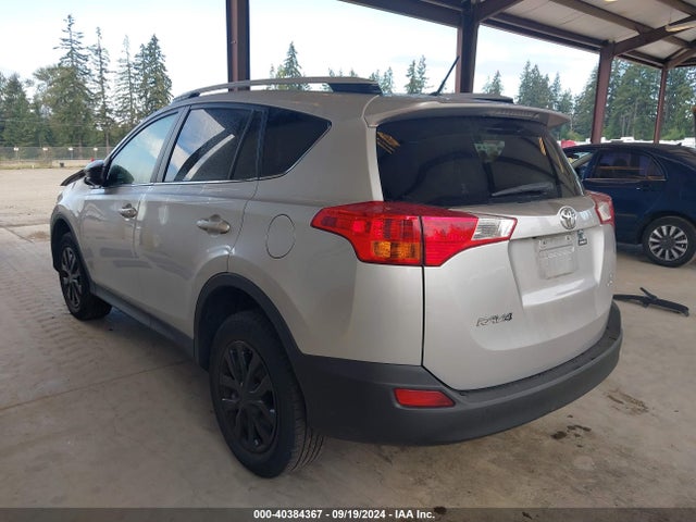 Toyota RAV4 LE 2014 JTMBFREV2ED050026 Image 3