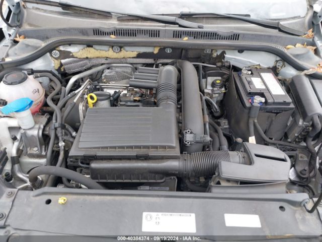 3VWDB7AJ7JM241481 Volkswagen Jetta 1.4t Se/1.4t Wolfsburg Edition