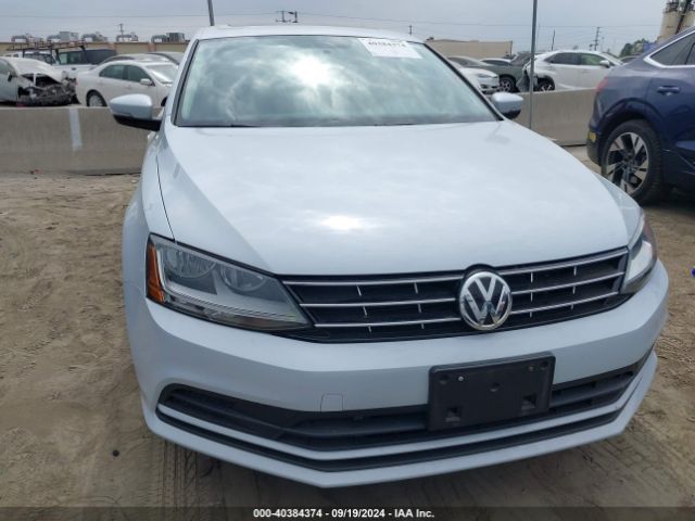 3VWDB7AJ7JM241481 Volkswagen Jetta 1.4t Se/1.4t Wolfsburg Edition